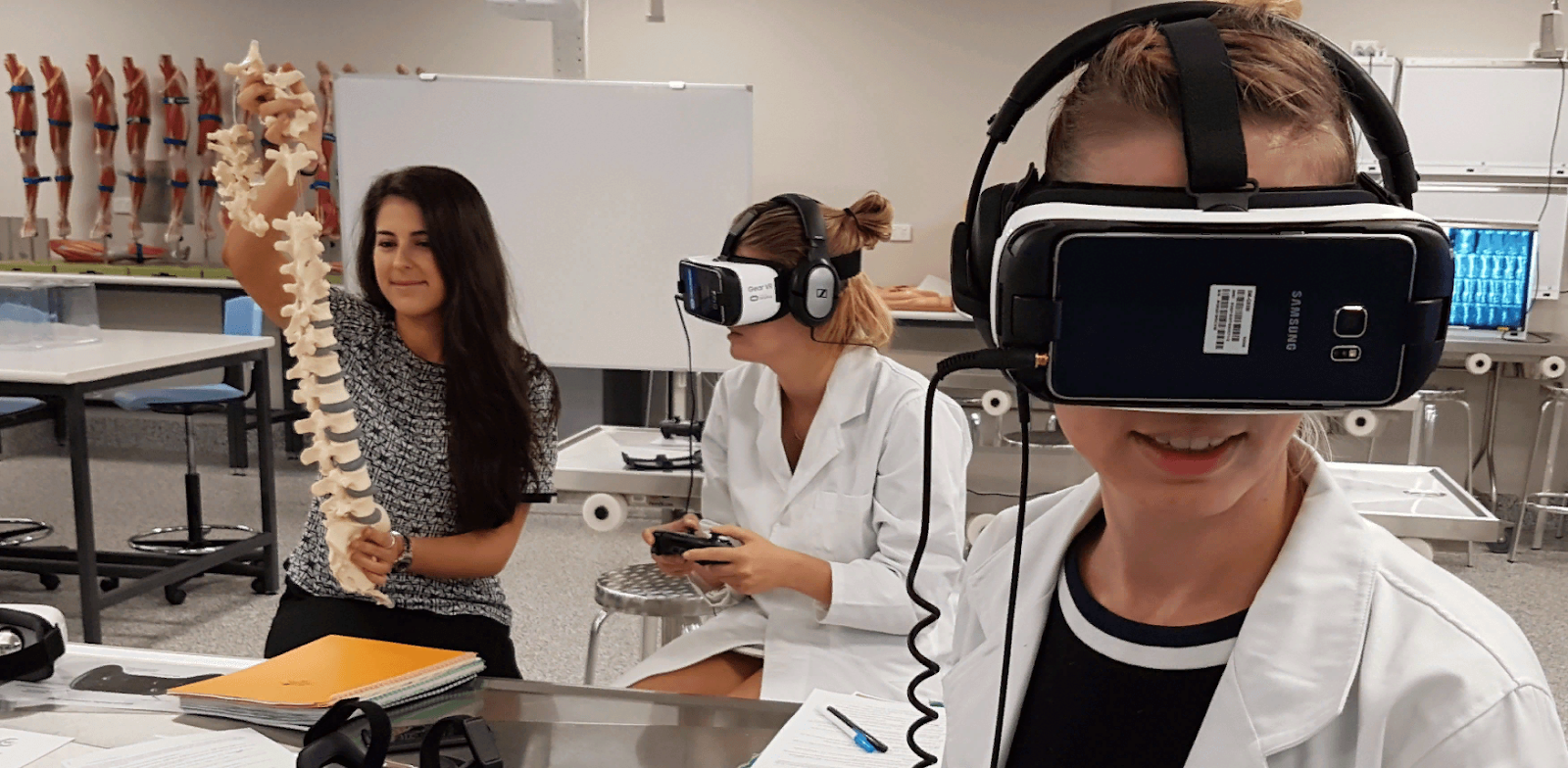 primenenie tehnologiy virtualnoy i dopolnennoy realnosti v prodvizhenii turisticheskogo potentsiala kmv