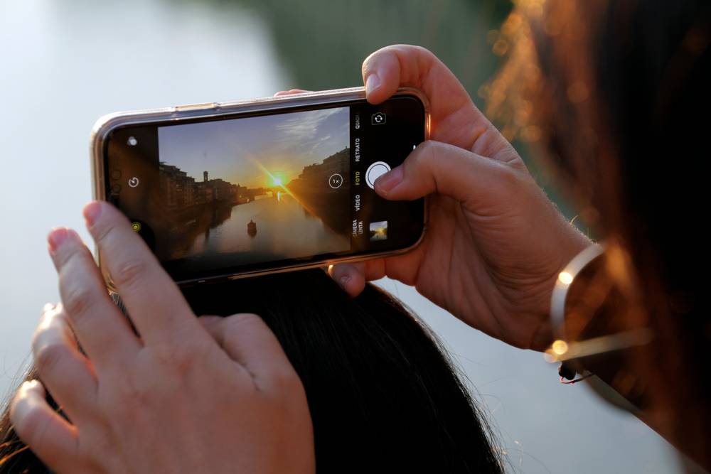 rol mobilnyh prilozheniy v optimizatsii turisticheskogo servisa kmv