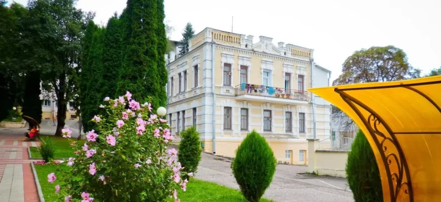 semeynyy obrazovatelnyy otdyh na kmv