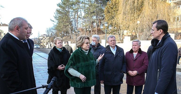 sozdanie komfortnoy sredy dlya turistov s ogranichennymi vozmozhnostyami v kislovodske