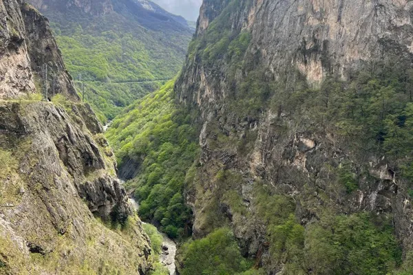 strategii prodvizheniya kavkazskih mineralnyh vod kak unikalnogo turisticheskogo napravleniya