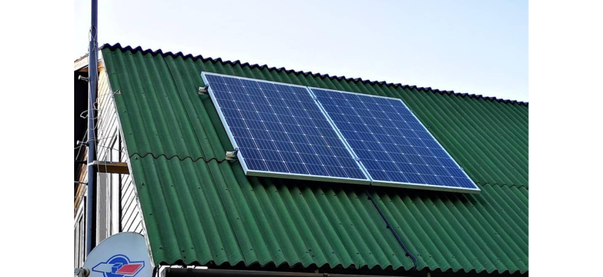 vnedrenie solnechnyh batarey v gostinitsah kmv ekonomiya i ekologichnost